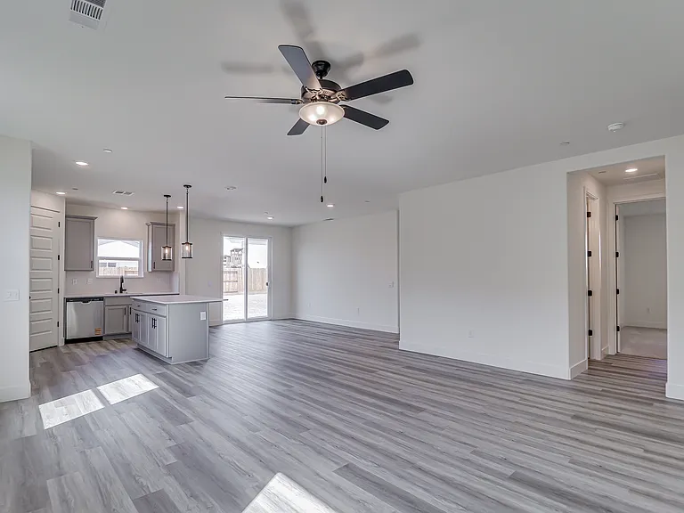 8208 Dreamside Ave — Photo 19