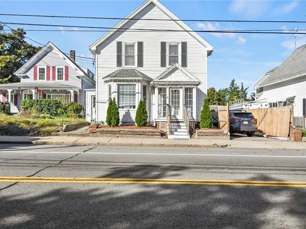 997 Park Ave, Woonsocket, RI 02895