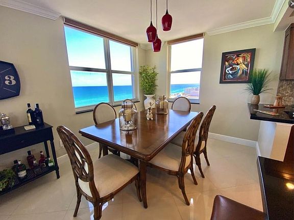 4th image of 1501 S Ocean Drive #1503