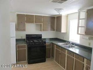 5th image of 49869 W Julie Ln
