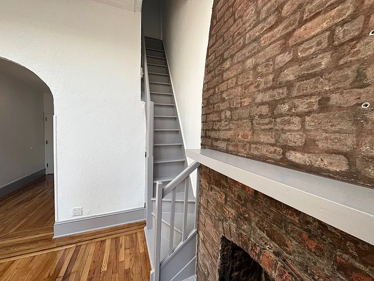 23 Barrow St #5-C — Photo 33