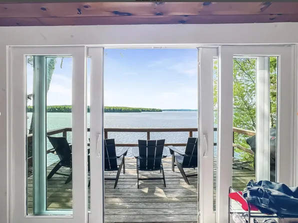 17 Duck Lane, Taunton & Raynham Academy Grant, ME 04478