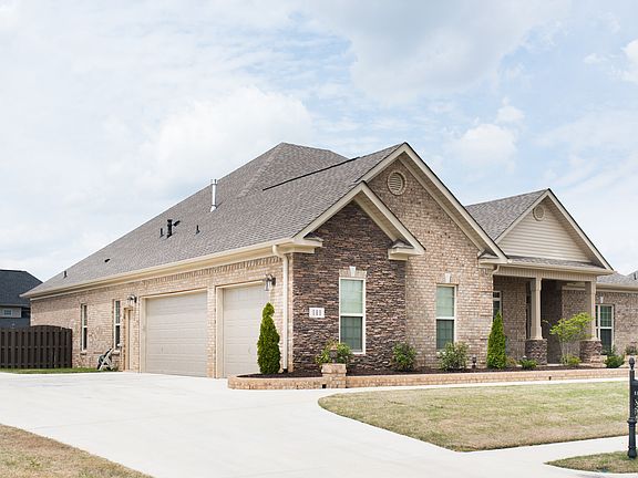 3 car Garage