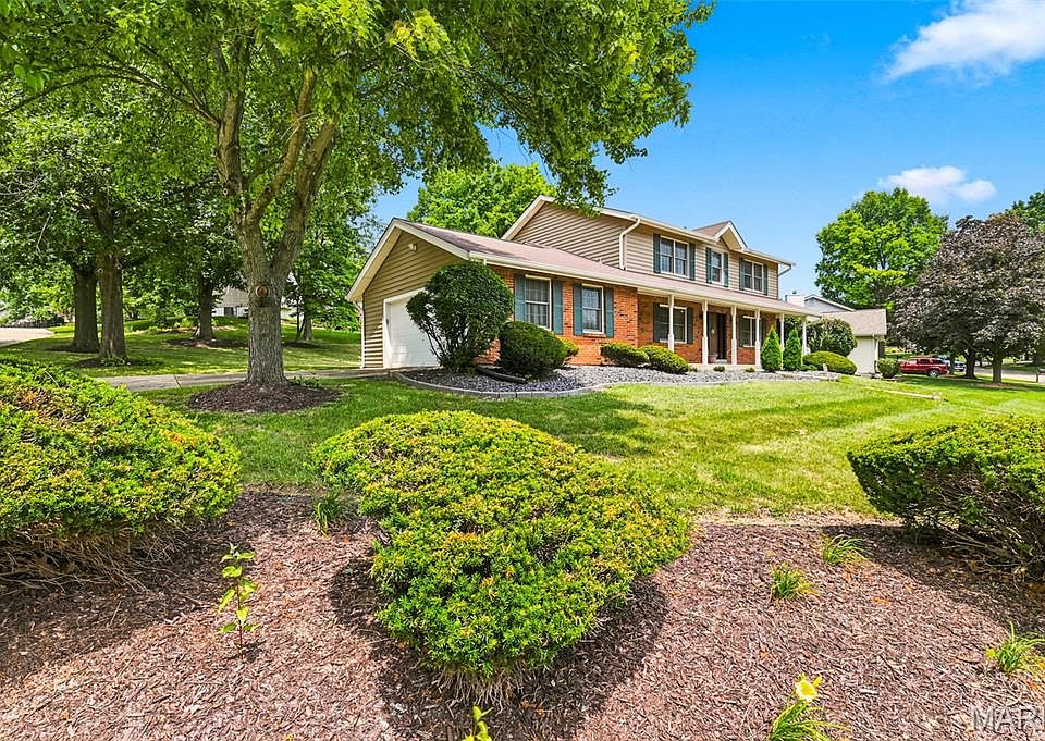 1st image of 3065 Winding River Dr