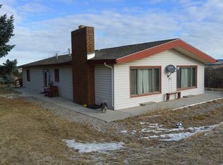 94 Cowboy Heaven Dr, Lewistown, MT 59457