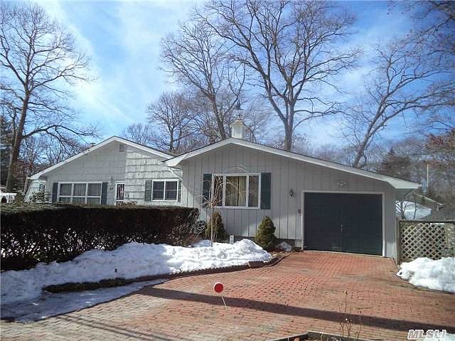 1st image of 50 Curtis Dr