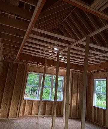 2nd image of 305 Fox Tail Ct