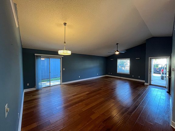 Dining / Living Room