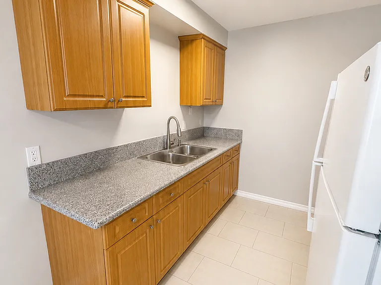 2306-2310 Mira Vista Ave — Photo 11
