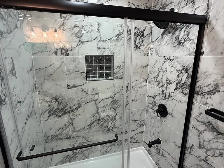 1008 Hidden Village Dr — Photo 10