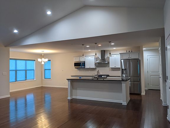 4th image of 7120 Stearman Dr