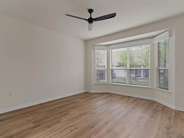 109 Anemone Cir — Photo 18