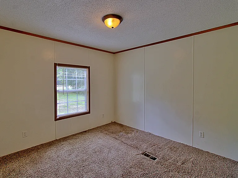 235 Fleming Loop Rd — Photo 12