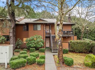 10620 150th St #916, Surrey, BC