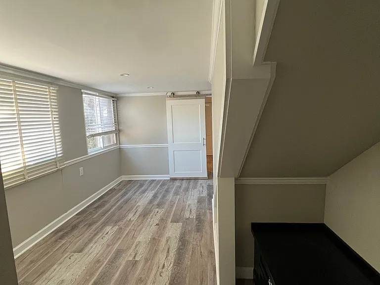 5012 Churchill Dr — Photo 7