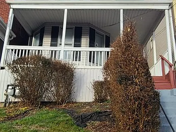 528 4th St, Pitcairn, PA 15140