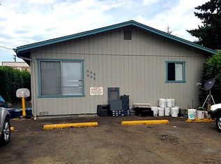 558 W Maple St, Roseburg, OR 97471