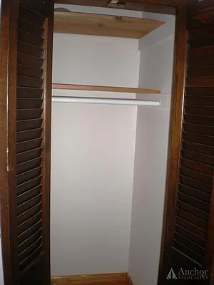 Rented by Anchor Associates | media 55