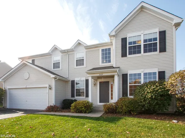 2629 W Autumn Dr, Round Lake, IL 60073