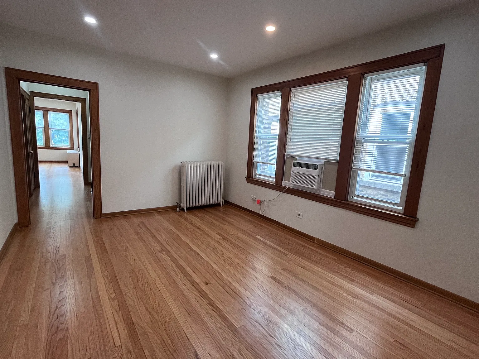 3 bed, $2,150 — Photo 3