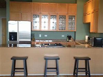 3rd image of 1735 W Diversey Pkwy APT 504
