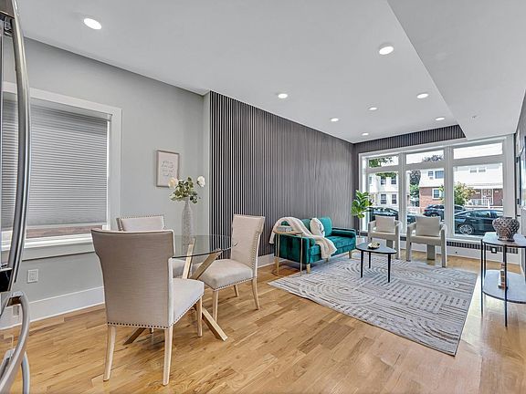 3rd image of 76 Corbin Ave Floor 1