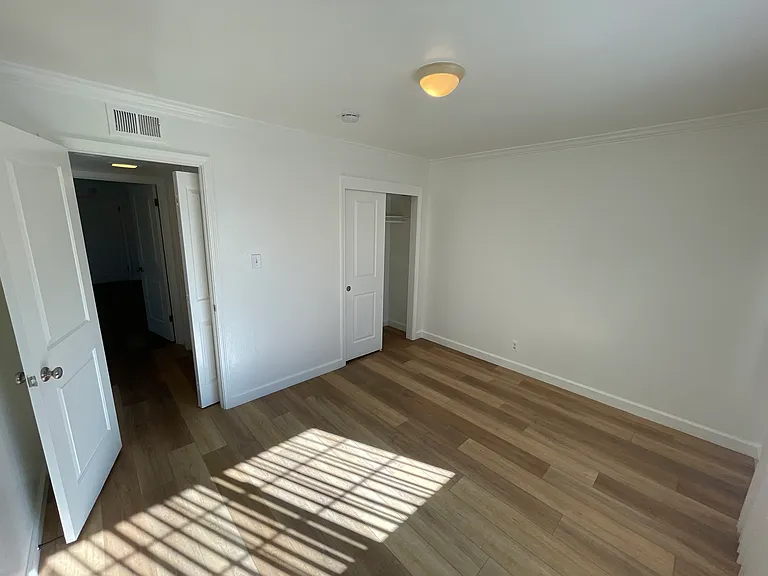 124 Buckthorn Way #6 — Photo 6
