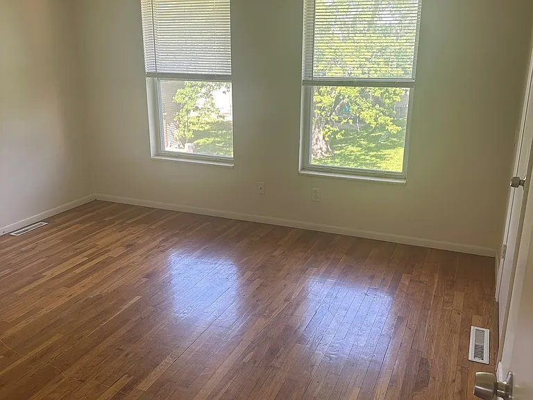 Highland Park Townhomes — Photo 10