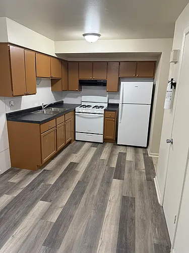 15038 Chicago Rd #1N Photo 1