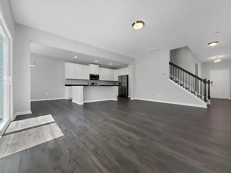 511 Baycraft Ln — Photo 4