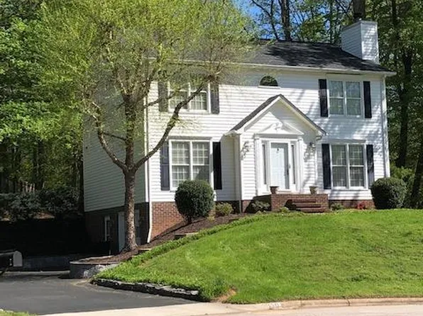 110 Bannister Ct, Danville, VA 24540