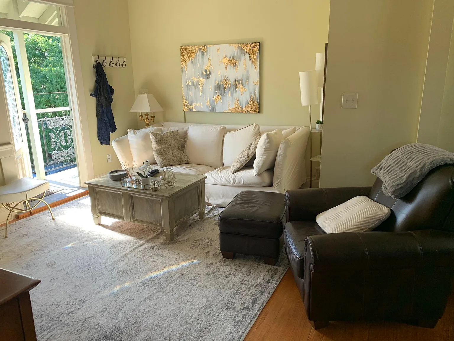 2 bed, $1,600 — Photo 3