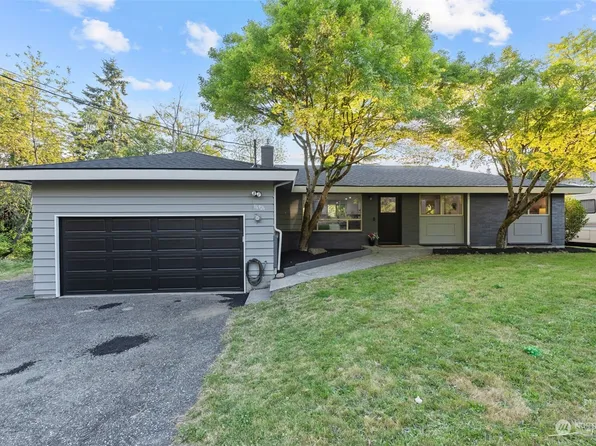 16926 17th Avenue W, Lynnwood, WA 98037