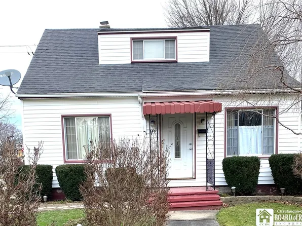 248 King St, Dunkirk, NY 14048