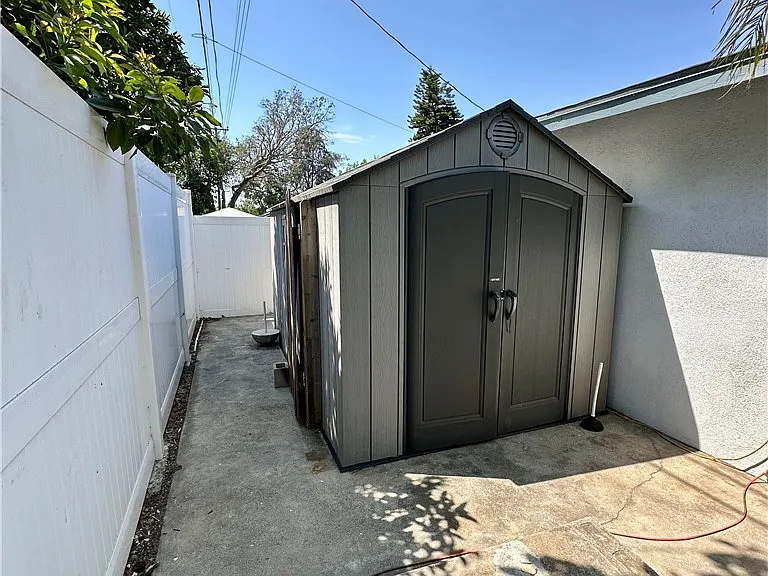 436 N Washington Ave — Photo 31