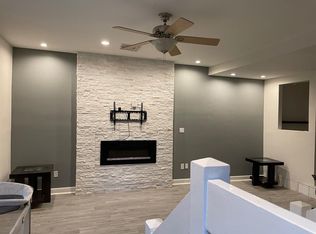 4502 Dickson St, Houston, TX 77007