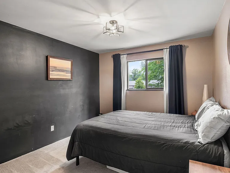 3713 W High St — Photo 14