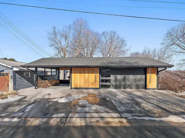 4440 Denbigh Rd, Mound, MN 55364