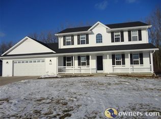 2369 Berkley Rd, De Pere, WI 54115