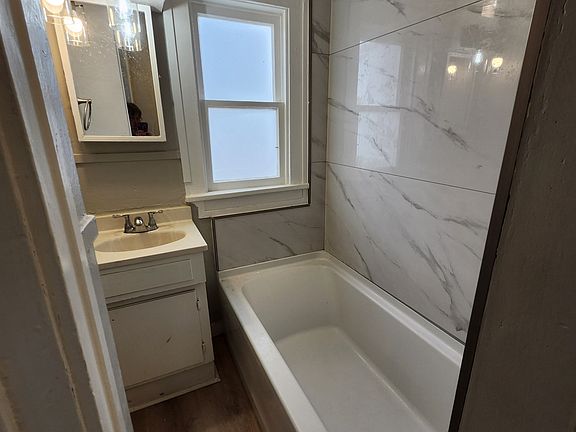 3rd image of 412 A St
