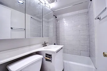 Rented by Urbane Brokerage
