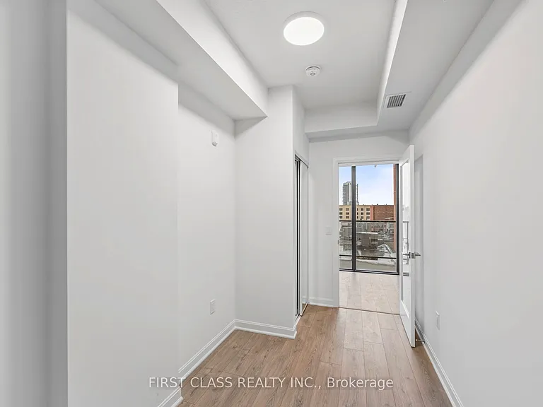 223 Princess St #403 — Photo 17