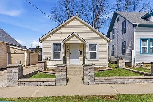 810 Superior St Photo 1