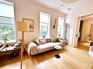 206 Webster St #1A, Boston, MA 02128