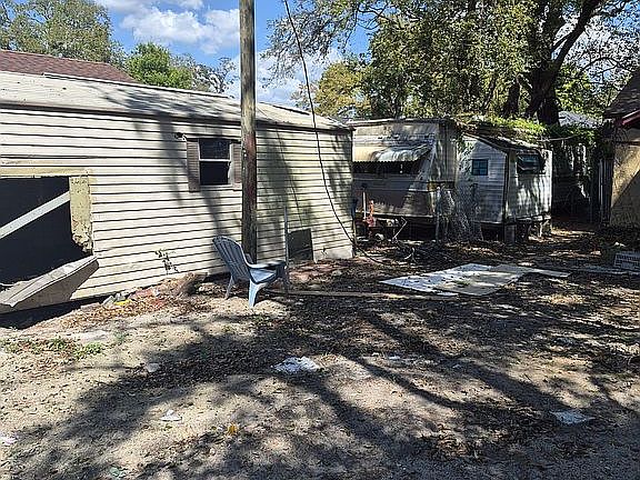 4th image of 8711 N Ashley St