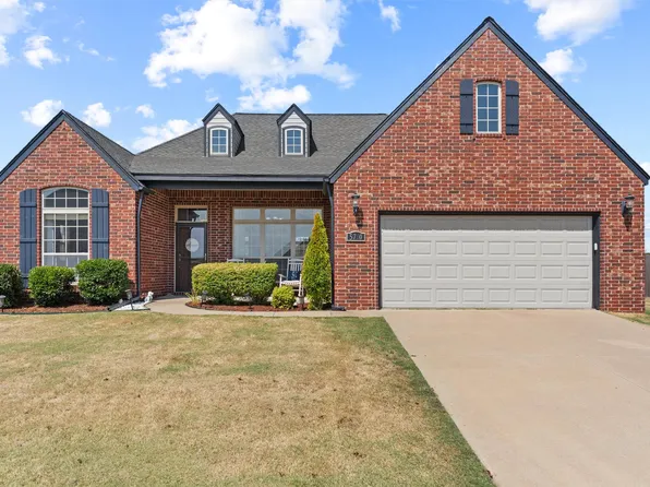 5710 Ashbrook Dr, Bartlesville, OK 74006