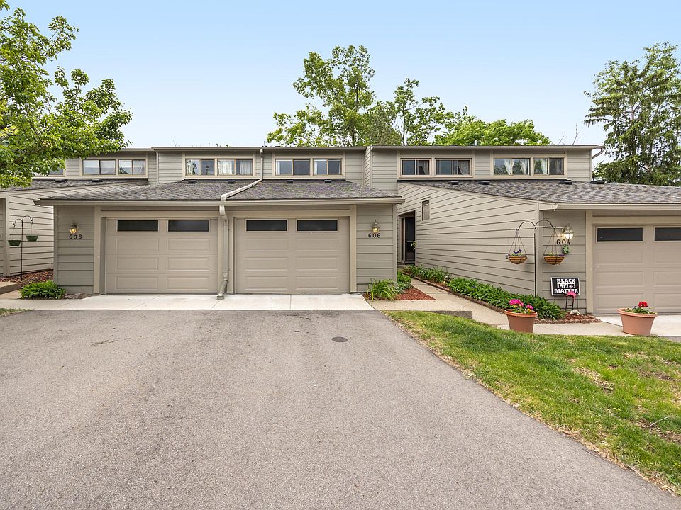 1st image of 606 Watersedge Dr