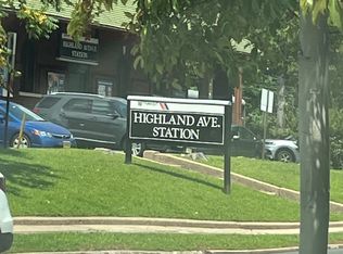 461 Highland Ave #2D, Orange, NJ 07050