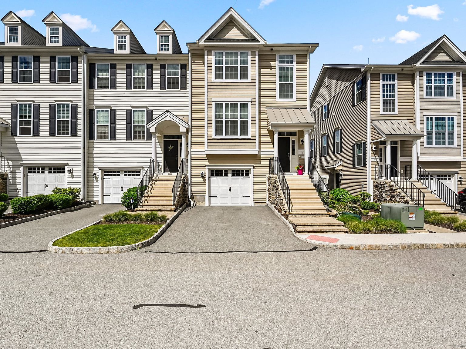 11 Moorland Dr 11, Danbury, CT 06810 Zillow