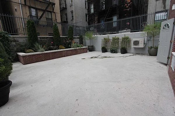 Rented by NY Best Homes Realty | media 36